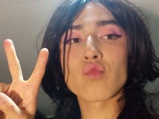 Ver la ficha detallada de EllieCherry