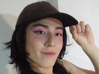 Ver la ficha detallada de EllieCherry