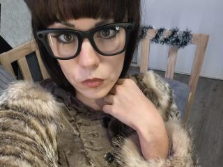 OrianaLaFrancaise - Live porn &amp; sex cam - 28369520