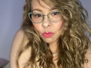 MiaAmoretti - Sexe cam en vivo - 28371068