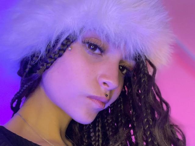 MarietteJones - сексуальная веб-камера в реальном времени - 28371287