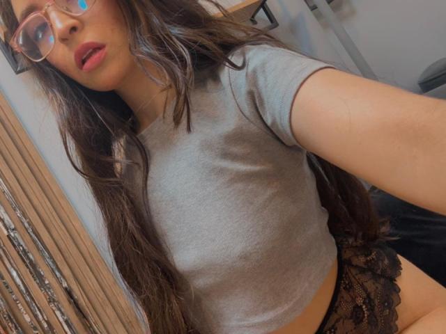 EvaMcAllister - Élő pornó és szexkamera - 28372469