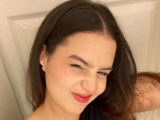 KylieLumi - Live porn &amp; sex cam - 28372475