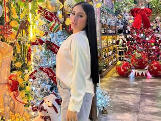 HiilaryDolceの詳細情報を見る