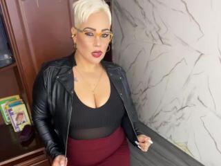 GianellaCox - Live porn &amp; sex cam - 28375679