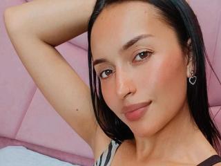 NicolleGloryの詳細情報を見る