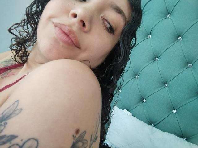 RubbyStrongX - Live porn &amp; sex cam - 28377728