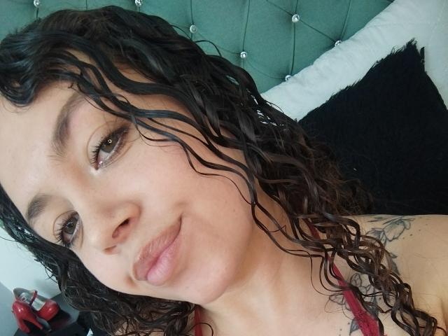 RubbyStrongX - Live sex cam - 28377824