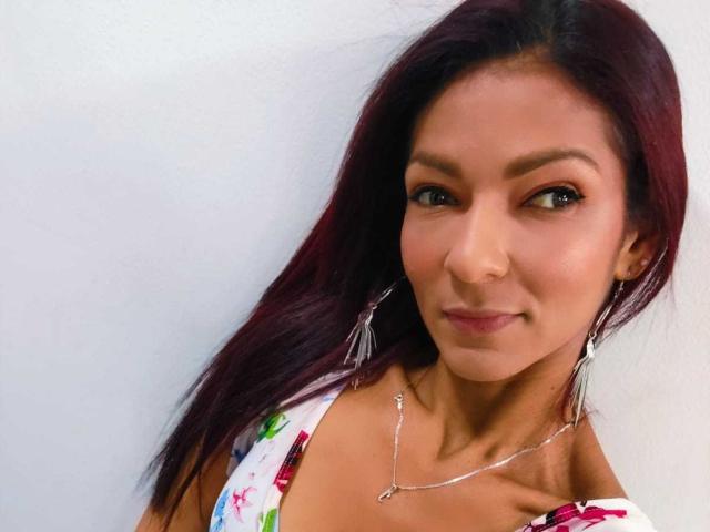 HannaPretty - Élő pornó és szexkamera - 28378157