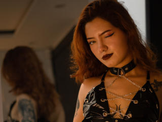 EmmaThomsonn - Live porn &amp; sex cam - 28378631