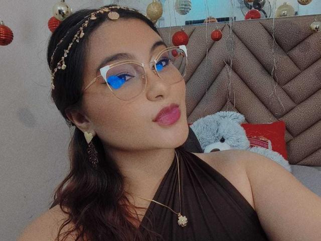 HelueJamil - Live sexe cam - 28379093