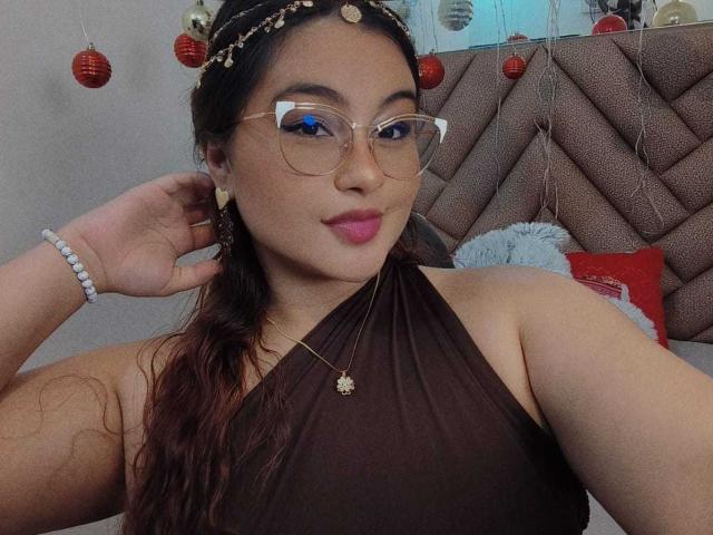 HelueJamil - Live porn &amp; sex cam - 28379105