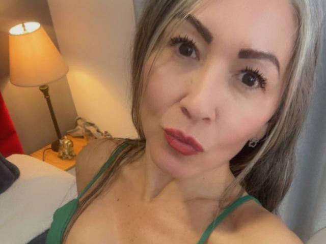 NicoletteShea - Live porn &amp; sex cam - 28379258