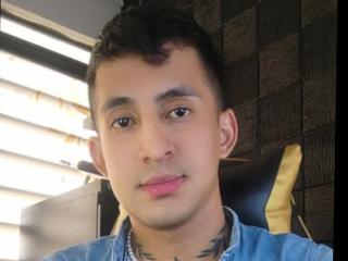 SalvatoreMontes - Live porn &amp; sex cam - 28380674