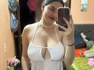 JulietaFoster69 - Live porn &amp; sex cam - 28380782