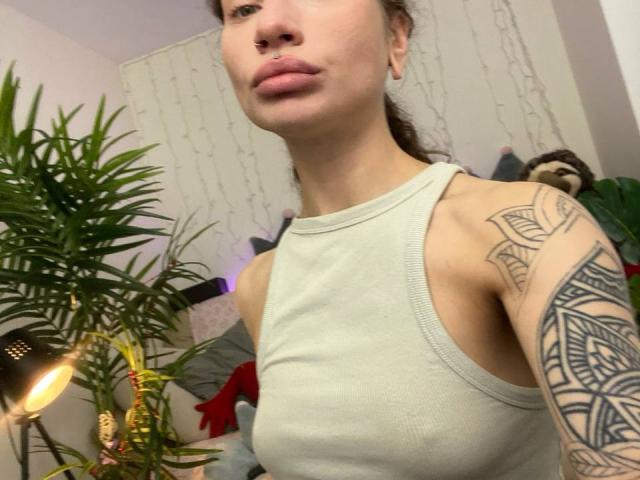 HotCaramelsTrio - ライブポルノ&amp;セックスカム - 28383194