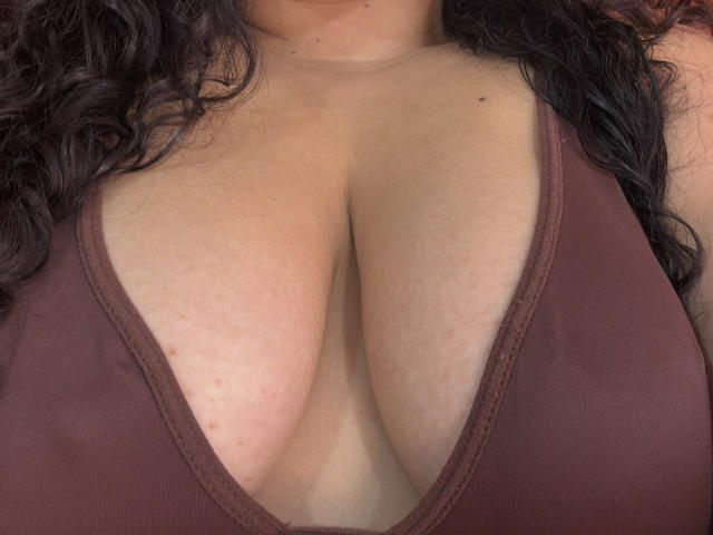 AprielKeith - Live porn &amp; sex cam - 28383386