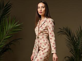 Ver la ficha detallada de ElzaKomx