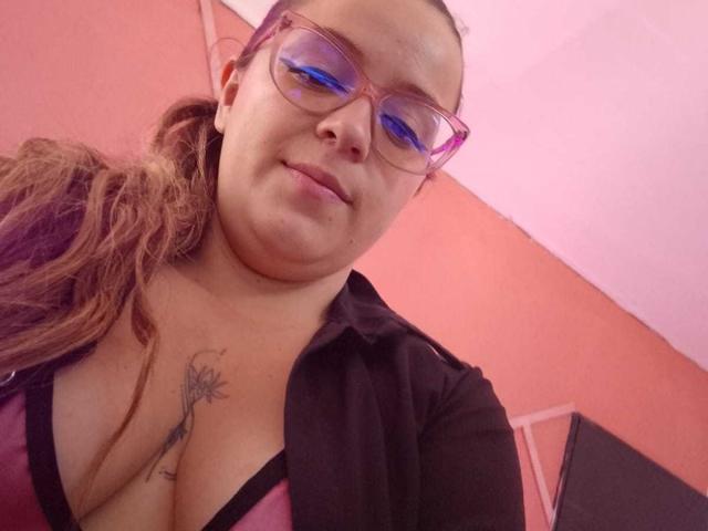 CleareRems - Live sex cam - 28385777