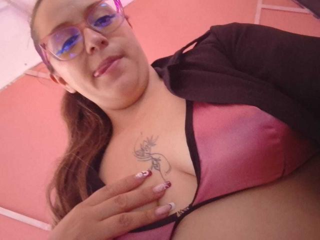 CleareRems - Live sex cam - 28385786