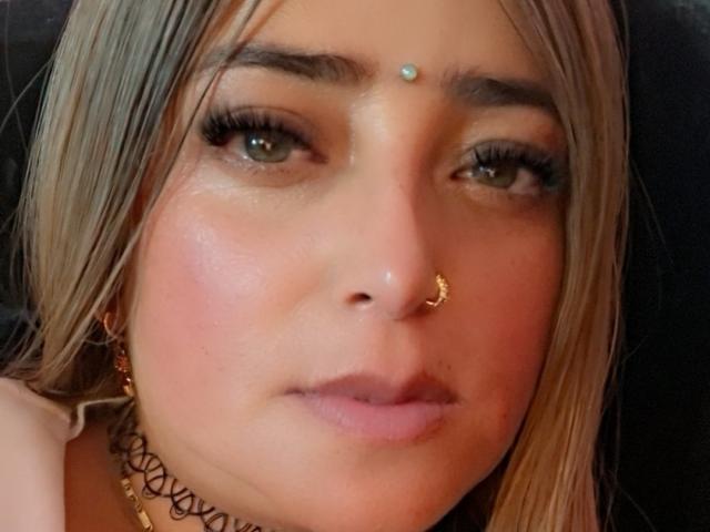 AlessadraJones - Sexe cam en vivo - 28385804