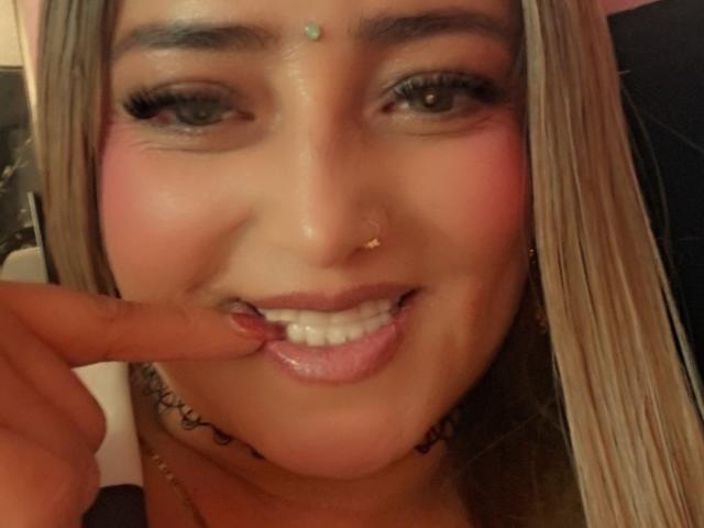 AlessadraJones - Live porn &amp; sex cam - 28386257