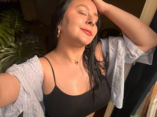 Ver la ficha detallada de EmaJames