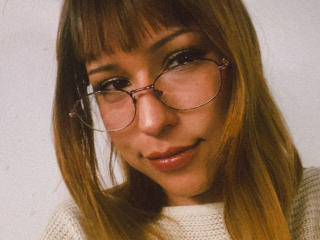 Ver la ficha detallada de KiaraHernandezX