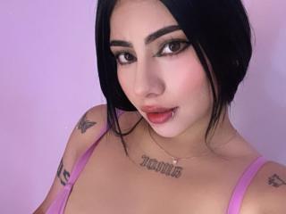 NatallieBlueの詳細情報を見る