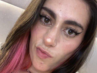 JazzeRusot - Live porn &amp; sex cam - 28388324