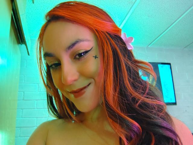 AmyStreetwise69 - Live porn &amp; sex cam - 28389014