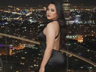 WildHotElla14の詳細情報を見る