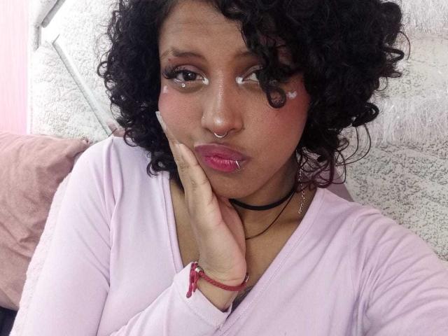 LunaKeller - Live porn &amp; sex cam - 28389332