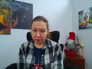 GlariyYanaの詳細情報を見る