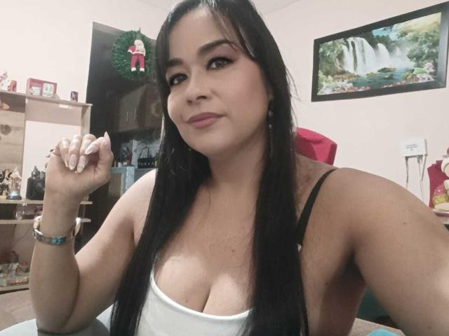 TamaraFoxy - Live sex cam - 28390634