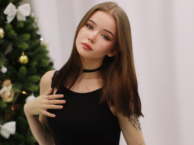 ViolettaFane - сексуальная веб-камера в реальном времени - 28391738