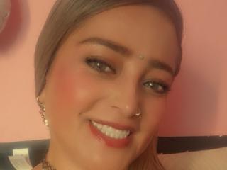 Ver la ficha detallada de AlessadraJones