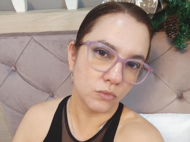 AmeliaWilson - Sexe cam en vivo - 28393814