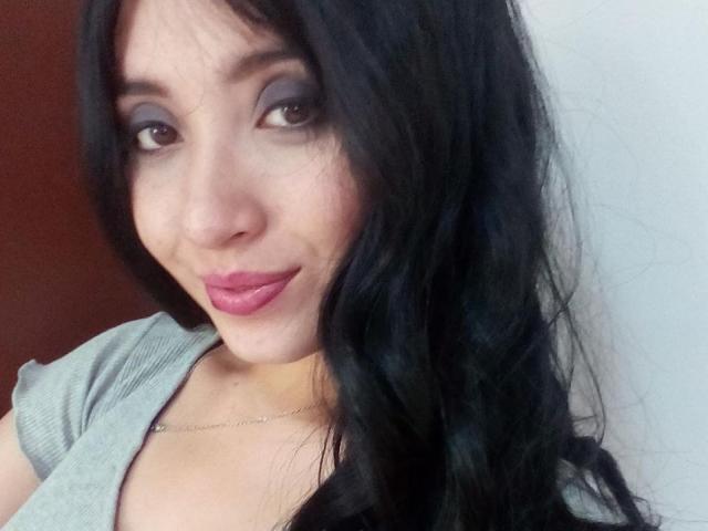 LunaBellaHotty - Live porn &amp; sex cam - 28395065