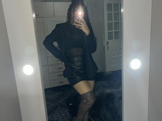 SofiaPassionne - Live porn &amp; sex cam - 28395767