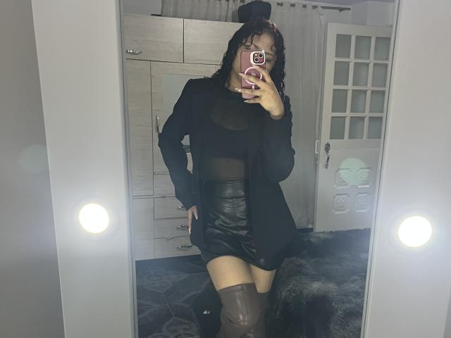 SofiaPassionne - Live porn &amp; sex cam - 28395824