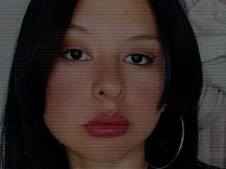 DyanaMoon's Model Profile