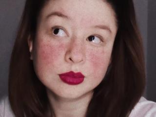 DyanaMoon's Model Profile