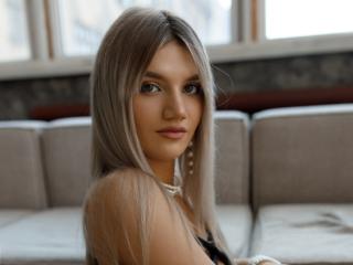 SelenaeMoore - Live porn &amp; sex cam - 28399397