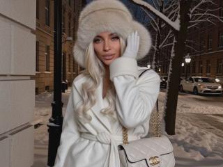 HottieLore's Model Profile