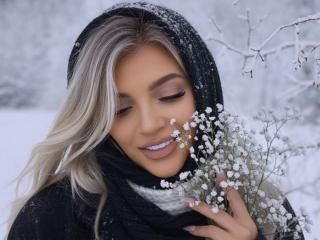 HottieLore's Model Profile