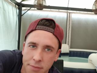 Grekoss69 - Porno na żywo i seks kamera - 28402367