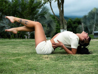 查看LindaWatsong的详细信息