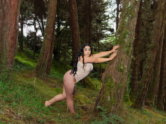 DayannaCold - Live porn &amp; sex cam - 28403267