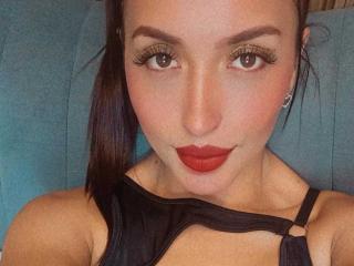 Ver la ficha detallada de NicolleGlory